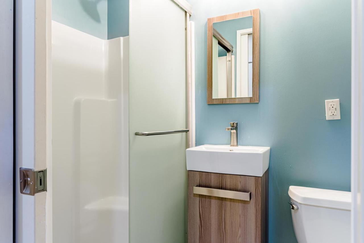 Portland Urban Lodge, Quiet, Walkable, Near Экстерьер фото