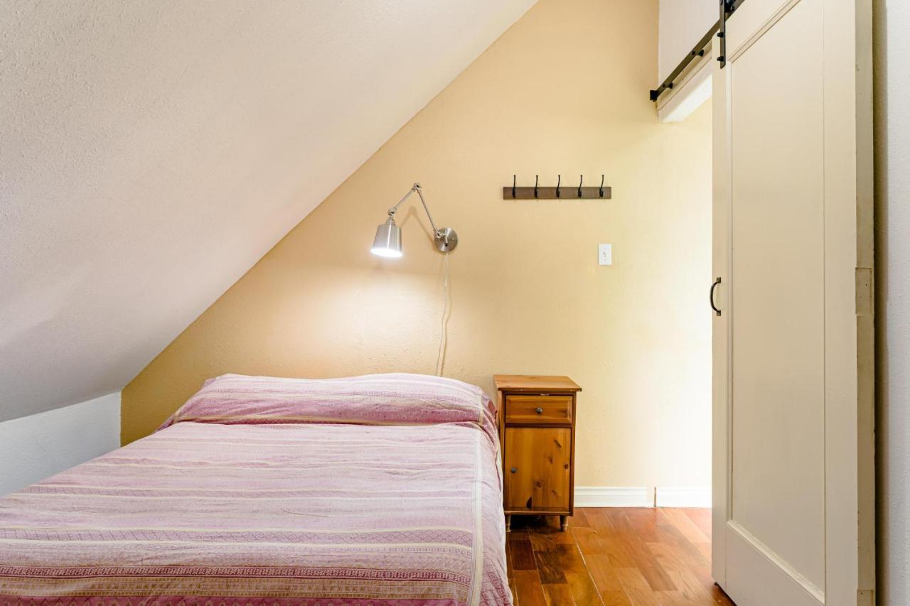 Portland Urban Lodge, Quiet, Walkable, Near Экстерьер фото