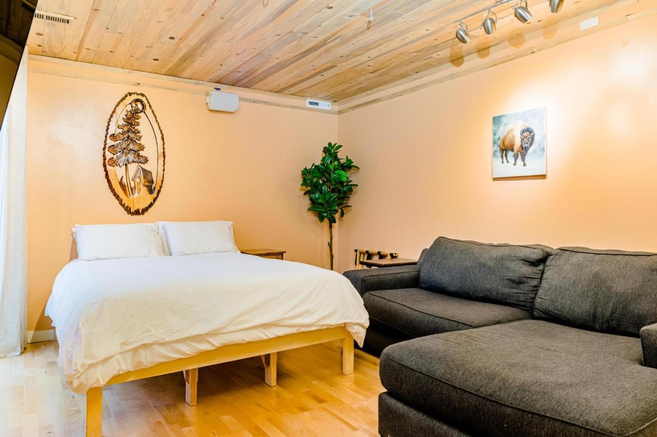 Portland Urban Lodge, Quiet, Walkable, Near Экстерьер фото